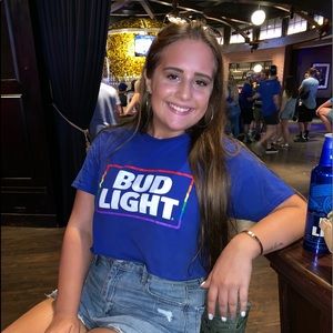 Meet your Posher, Claire